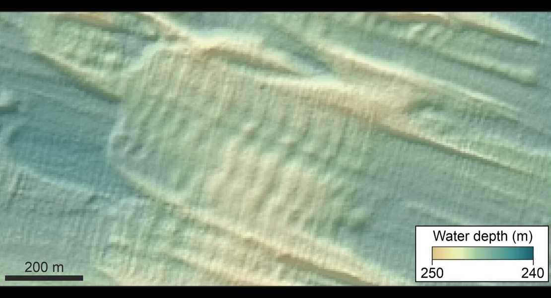 Creste ondulate sul fondale marino della Norvegia centrale