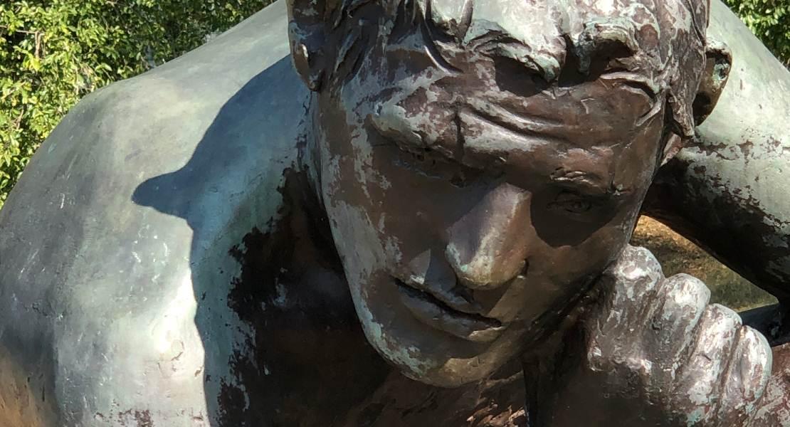 Scultura in bronzo di Giacomo Manzù 'Fauno, 2004 (1968)'