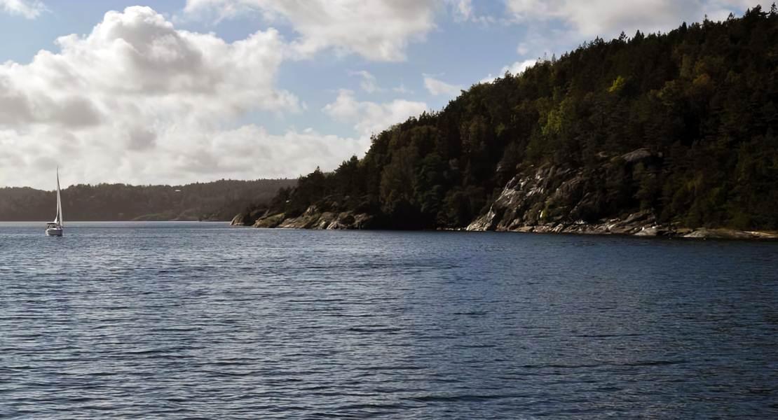 Gullmarsfjorden in svedese Bohuslän.